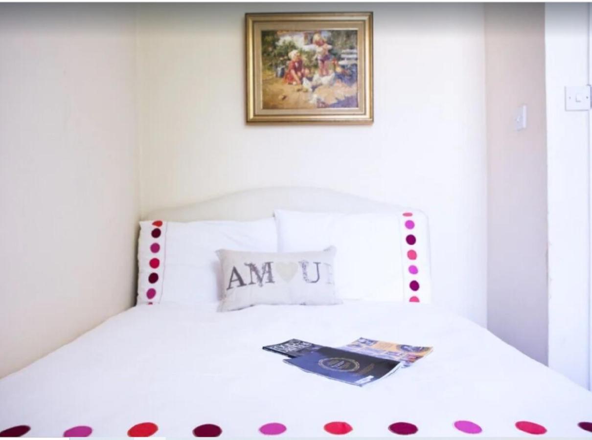 Knightsbridge Early Am Check-In Often Possible -Next2 Harrods 3 Bedrooms-2Baths ロンドン エクステリア 写真